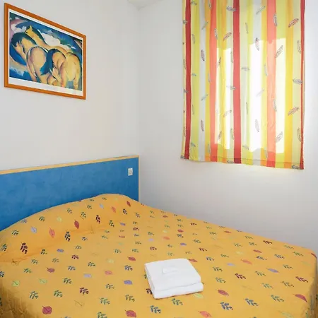 With Garden, Just 350 M From Beach *