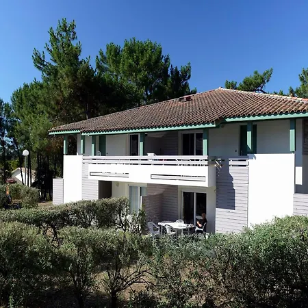 With Garden, Just 350 M From Beach Lejlighed *